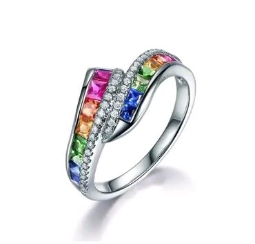 Oprema: Predivan prsten duginih boja