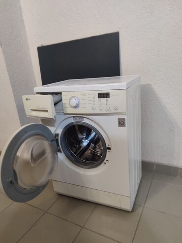 бош стиральная машина: Стиральная машина LG, Б/у, Автомат, До 5 кг, Полноразмерная