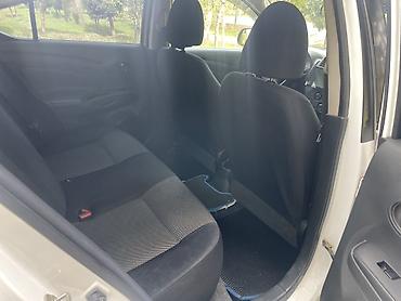nisan altima: Nissan Sunny: 1.2 l | 2015 il Sedan — 9