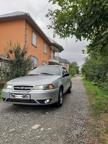 ауди с4 2: Daewoo Nexia: 2011 г., 1.5 л, Механика, Бензин, Седан