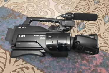 видеокамера hdv: Sony HD 1500 Yeni Gəlib Rasiyadan üstündə Bir. böyük batareka Adaktor