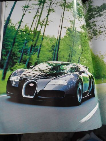 Knjige i stripovi: Casopis: Fashion Avenue,veliki forma oko 50 cm.,malo ostecen u donjem — 12