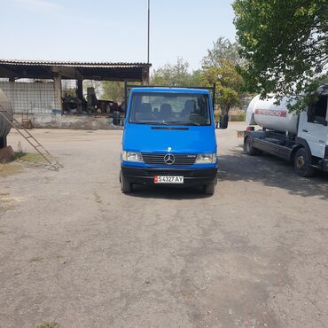 жук ташуучу унаа: Легкий грузовик, Mercedes-Benz, Стандарт, 3 т, Б/у
