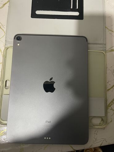 iphone 11 2ci el: Salam iPad Pro (11 inch) satilır ve barter edilir iPhone modeliyle