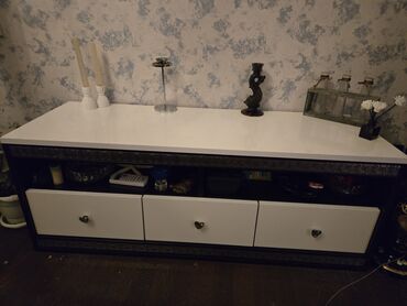 Çarpayılar: TV stend, Kredit yoxdur