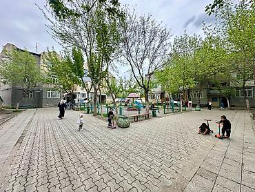 Продажа квартир: 3 комнаты, 80 м², 1 этаж, Старый ремонт — 13