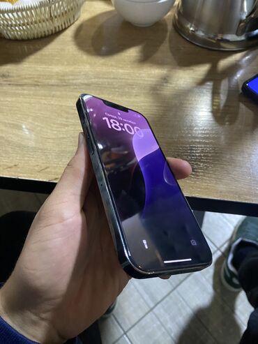 бу ноутбук недорого: IPhone 13 Pro, Б/у, 256 ГБ, Alpine Green, Зарядное устройство, Защитное стекло, 74 %