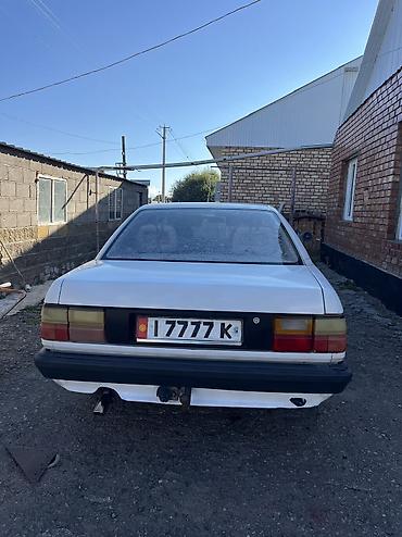 Унаа сатуу: Audi 100: 1989 г., 1.8 л, Кол менен иштөөчү, Бензин, Седан — 5