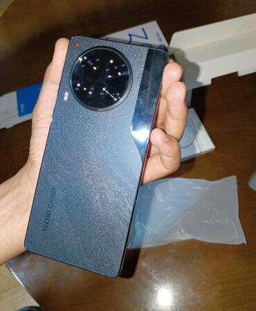 Tecno: Tecno Camon 30, 256 GB, rəng - Qara, Zəmanət, Sensor, Barmaq izi