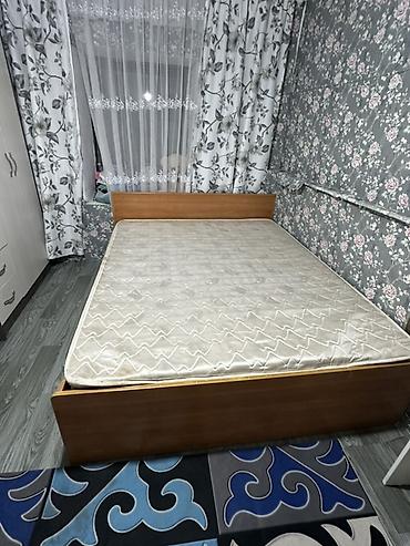 bunk bed: Кровать двуспальная с матрасом - Размер спального места — 3