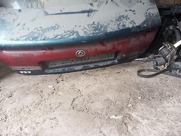 Автозапчасти: Топливный бак Mazda 1992 г., Б/у, Оригинал — 4