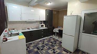 Продажа квартир: 2 комнаты, 36 м², 1 этаж — 5