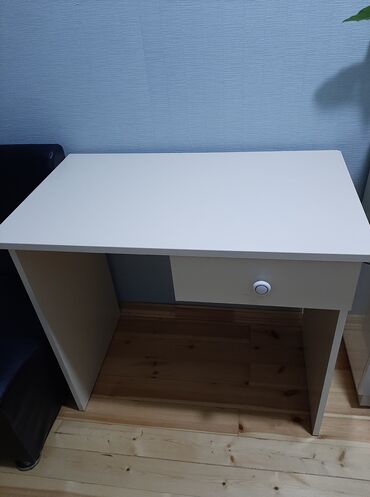 kompyuter stol: Компьютерный стол, Новый, Квадратный стол, Азербайджан