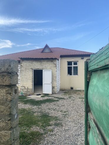 yeni günəşlidə 1 otaqlı evlər: 2 комнаты, 100 м², Нет кредита, Средний ремонт