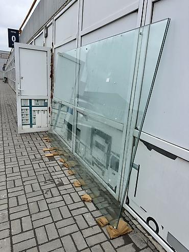 Продаю каленное стекло 3 метра на 2 метра
2шт, нужно забрать самому