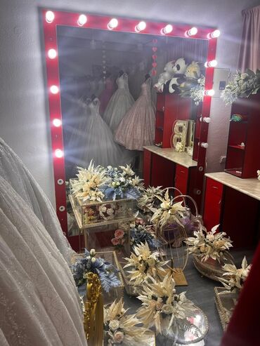 Toy paltarları: Hazır Biznes Satılır! Müxtəlif üslublarda və ölçülərdə gəlinliklər — 26