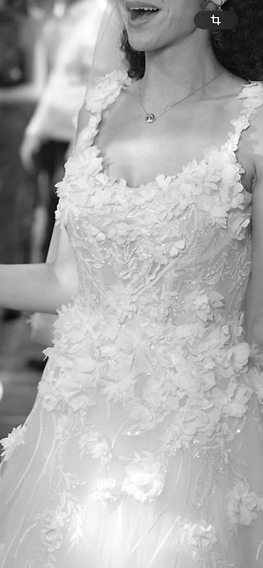 Ziyafət donları: Bu gözel bəxt gətirən Pronovias firmaya məxsus gəlinlik satılır — 11