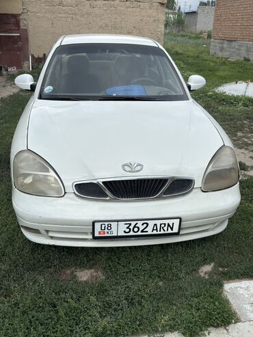 накладка на мерс 210: Daewoo Nubira: 2000 г., 1.6 л, Автомат, Бензин, Седан