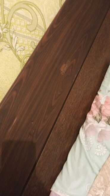 столик из двигателя: İkinəfərlik çarpayı, Türkiyə, İşlənmiş