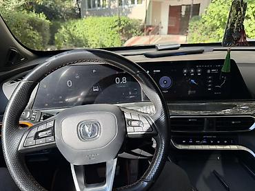 jeely coolray: Changan Uni-T: 2021 г., 1.5 л, Вариатор, Бензин, Купе — 9