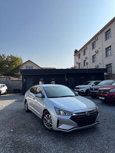 малибу машина цена: Hyundai Avante: 2018 г., 1.6 л, Автомат, Газ, Седан