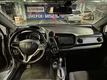 honda insight: Honda Insight: 2010 г., 1.3 л, Автомат, Гибрид, Хэтчбэк — 4