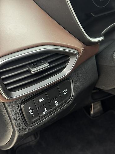 Унаа сатуу: Hyundai Santa Fe: 2019 г., 2 л, Автомат, Бензин, Кроссовер — 5