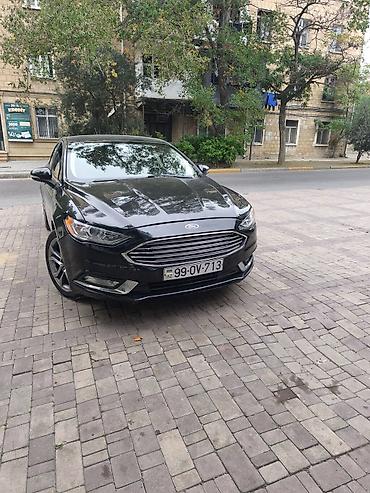 disk maşın: Ford Fusion sedan – qara rəng, modern və aerodinamik dizayn. 2017 — 3
