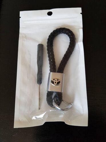 Auto oprema: Privesci za ključeve Novi privesci za ključeve automobila. Komad na lalafo.rs — 3 Auto oprema: Privesci za ključeve Novi privesci za ključeve automobila. Komad — 3