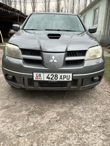Mitsubishi: Mitsubishi Outlander: 2005 г., 2 л, Механика, Бензин, Внедорожник