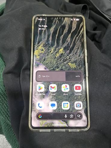 Google: Google Pixel 7 Pro — 8