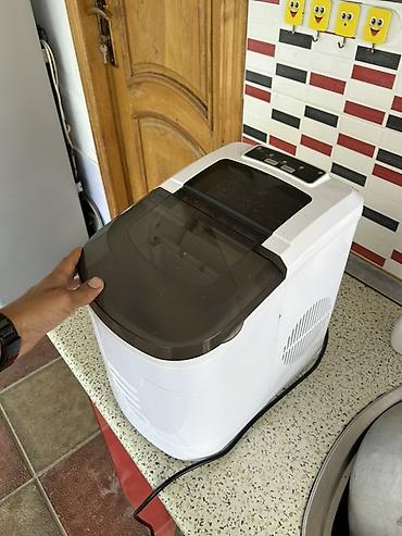 Buz aparatları: Portativ Buzqayıran (Ice Maker) – tezgahüstü model Xüsusiyyətlər: - — 2