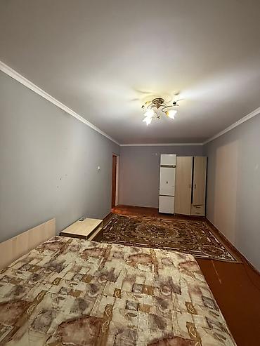 Батирлерди сатуу: 1 бөлмө, 34 м², 8-мкр 104-серия, 1 кабат, Косметикалык оңдоо — 4