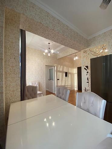 Mənzillər: İcarəyə verilir 2 otaqlı yeni tikili 55 m², 20-ci sahə q. Səbail — 4