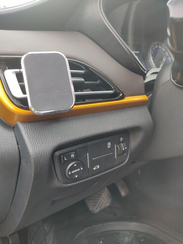 Changan: Changan Eado: 1.6 l | 2020 il 65000 km Sedan — 12