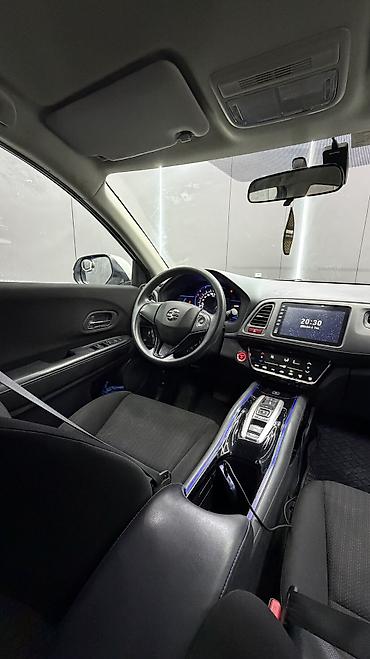 Hyundai: Hyundai : 2020 г., Робот, Электромобиль, Хэтчбэк — 7