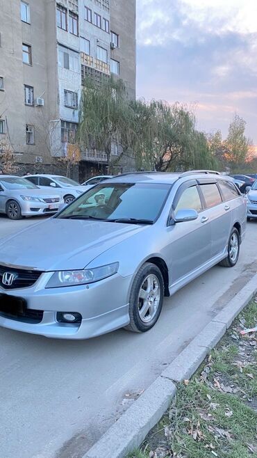 продаю авто хонда: Honda Accord: 2004 г., 2.4 л, Автомат, Газ, Универсал