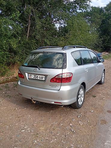 voxy noah: Toyota Avensis Verso: 2004 г., 2 л, Механика, Дизель, Минивэн — 3