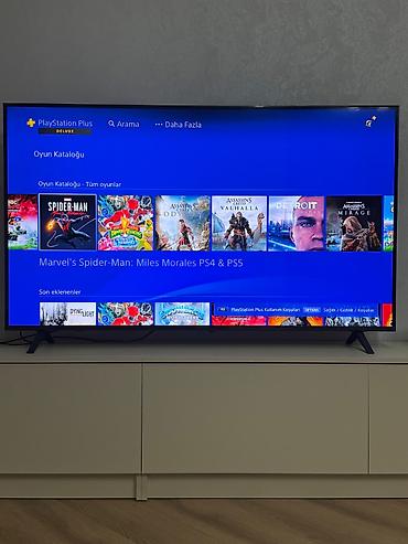 ps4 joystik: Salam.Playstation 4 yaınız ev şəraitində işləyib.Daxilində Ps Plus — 3