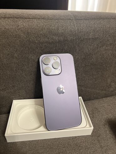 Apple iPhone: IPhone 14 Pro, Б/у, 256 ГБ, Deep Purple, Коробка, 89 %