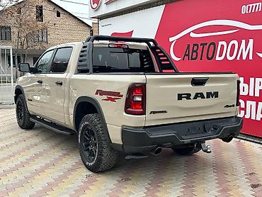 Dodge: Dodge Ram 3500: 2025 г., 3 л, Типтроник, Бензин, Пикап — 6