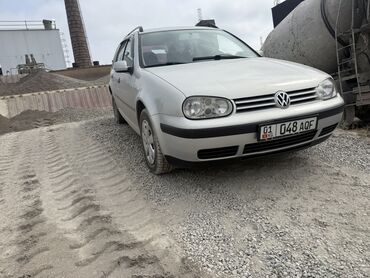 купить чехлы на гольф 4: Volkswagen Golf: 2001 г.