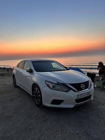 Nissan: Nissan Altima: 2.5 л | 2016 г. Седан — 4