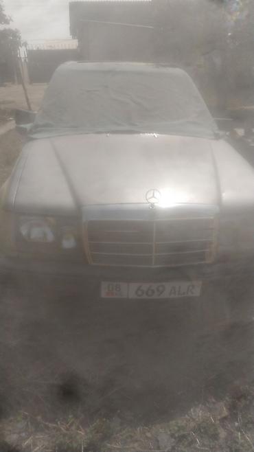 Mercedes-Benz: Mercedes-Benz W124: 1989 г., 2.3 л, Механика, Бензин, Седан — 12