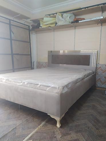 Çarpayılar: Mebel dəsti: Yumşaq başlıqlı iki nəfərlik çarpayı - Ölçü: təxmini — 1