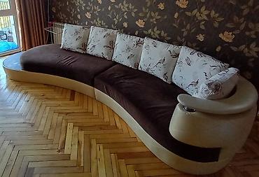 Divanlar: Qövs formalı geniş divan - Dizayn: Zərif qövs xəttli korpus, modern — 1