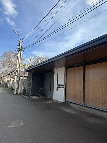 Продажа коттеджей и домов: Продаю 2 эт. Особняк Чон-Арык, 270 кВ.м 3,5 сотки псо — 10