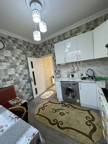 Həyət evləri və villaların satışı: 4 otaqlı, 175 kv. m, Kredit yoxdur, Orta təmir — 10