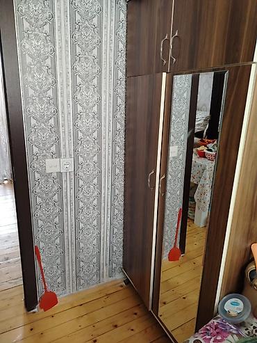антресоль: Güzgülü paltar şkafı - Material: Laminat DSP, qəhvəyi/ceviz — 1