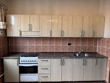 газовое оборудование в рассрочку: Кухонный гарнитур, Б/у, цвет - Бежевый, Самовывоз